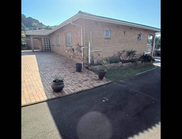 3 BEDROOM HOUSE FOR SALE IN WOODHAVEN